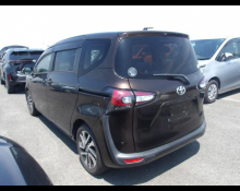 Toyota Sienta 2018