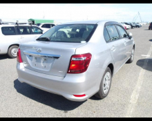 Toyota Corolla Axio 2018