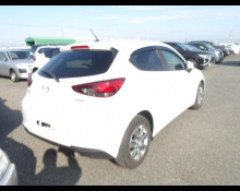 Mazda Mazda2 2020