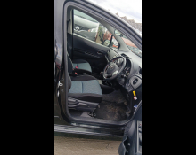 Toyota Vitz 2012