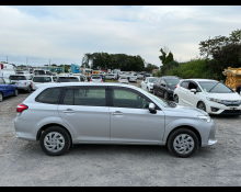 Toyota Corolla Fielder 2019