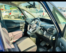 Nissan Serena 2018