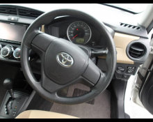 Toyota Corolla Axio 2013