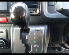 Toyota Hiace Van 2015