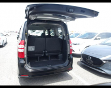 Toyota Noah 2013