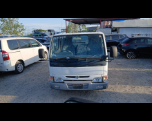 Nissan Atlas 2002