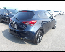 Mazda Mazda2 2023