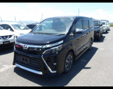 Toyota Voxy 2018
