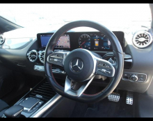 Mercedes-Benz GLA-class 2021