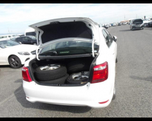 Toyota Corolla Axio 2015