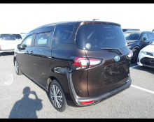 Toyota Sienta 2019