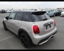 BMW MINI 2023