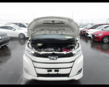 Toyota Noah 2020