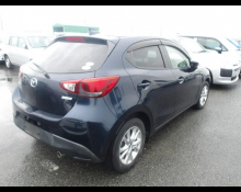 Mazda Demio 2016
