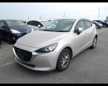 Mazda Mazda2 2021