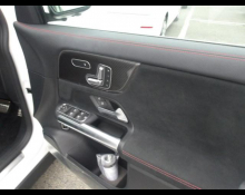 Mercedes Benz GLA-class 2023