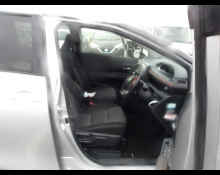 Toyota Sienta 2020
