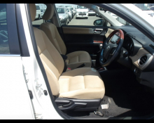 Toyota Corolla Axio 2013