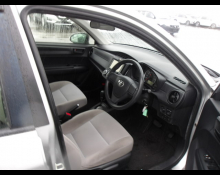Toyota Corolla Axio 2015