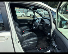 Toyota Noah 2017