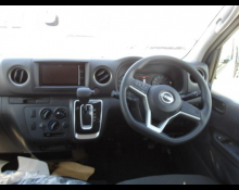 Nissan Caravan Van 2025