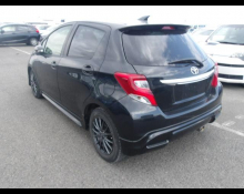 Toyota Vitz 2014