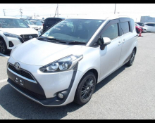 Toyota Sienta 2017