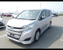 Toyota Noah 2018