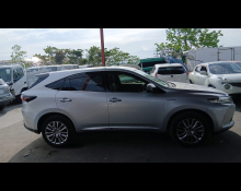 Toyota Harrier 2019