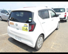 Daihatsu Mira e:S 2018