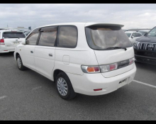 Toyota Gaia 2000