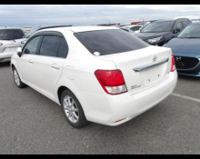 Toyota Corolla Axio 2014