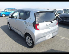 Daihatsu Mira e:S 2019