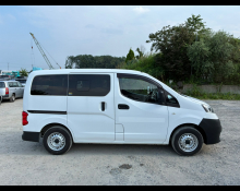 Nissan NV200 2021
