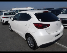 Mazda Mazda2 2023