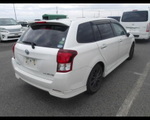 Toyota Corolla Fielder 2013