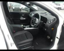 Mercedes Benz GLA-class 2023