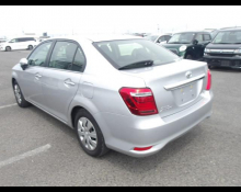 Toyota Corolla Axio 2015