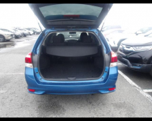 Toyota Corolla Fielder 2015