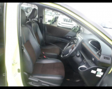 Toyota Sienta 2019