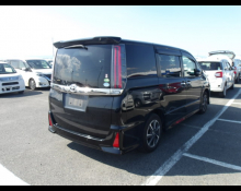 Toyota Noah 2019