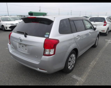 Toyota Corolla Fielder 2014