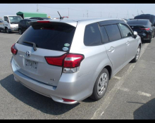 Toyota Corolla Fielder 2018