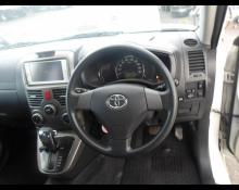 Toyota Rush 2013
