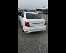 Toyota Corolla Axio 2015