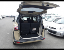 Toyota Sienta 2021