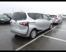 Toyota Sienta 2020