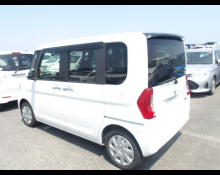 Daihatsu Tanto 2019