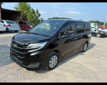 Toyota Noah 2019