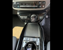 Toyota Prius PHV 2021